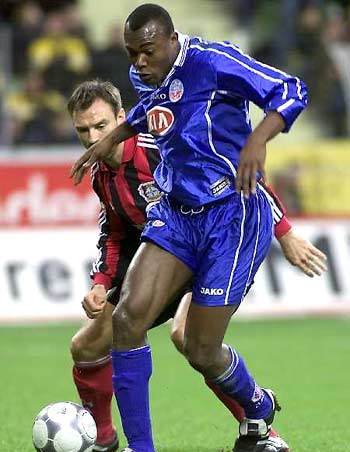 纵观这些高 纵观这些高